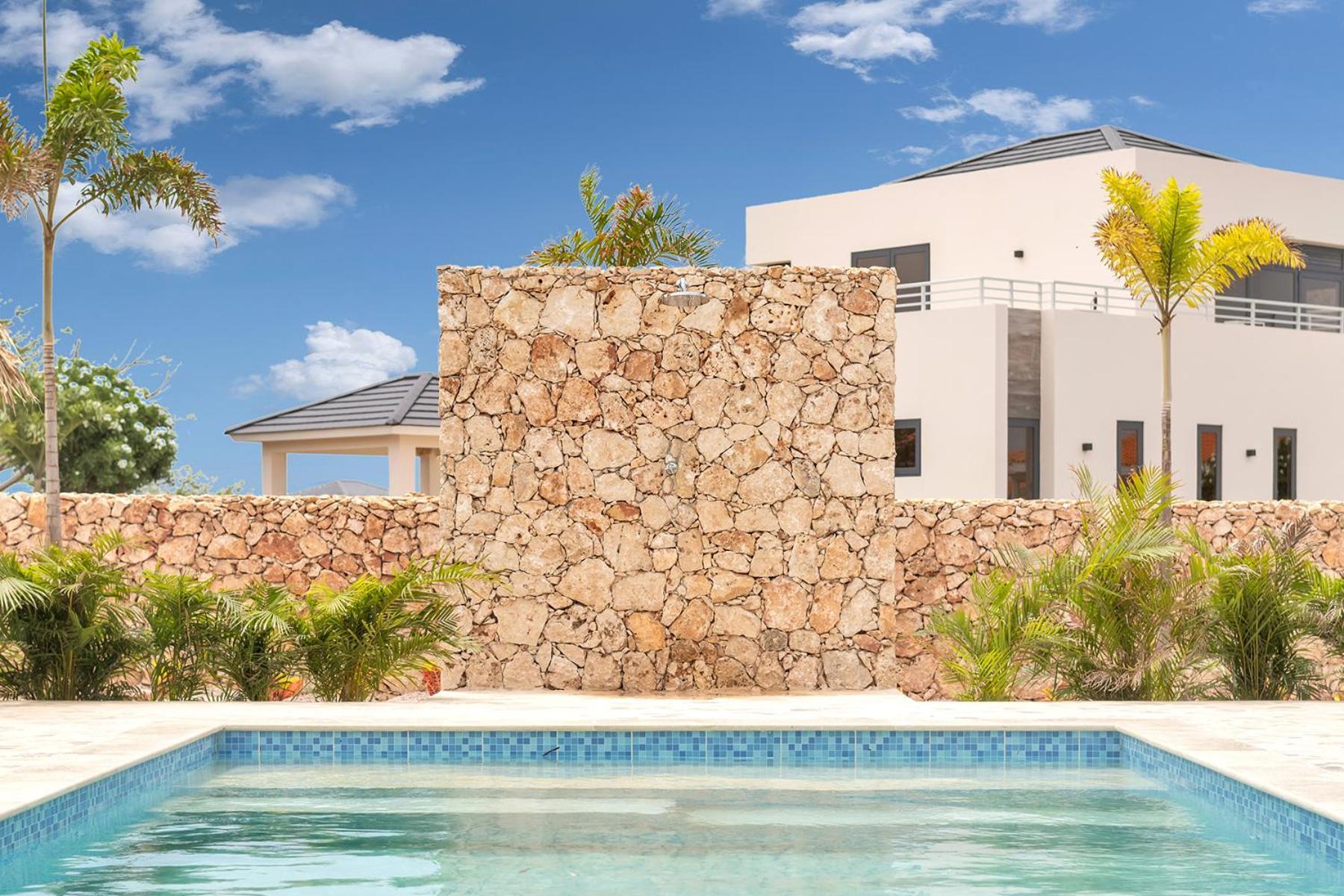 Casa Madera With Large Garden And Private Pool Villa Kralendijk  Bagian luar foto